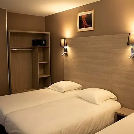& Dreams 3*