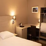 & Dreams Hotel